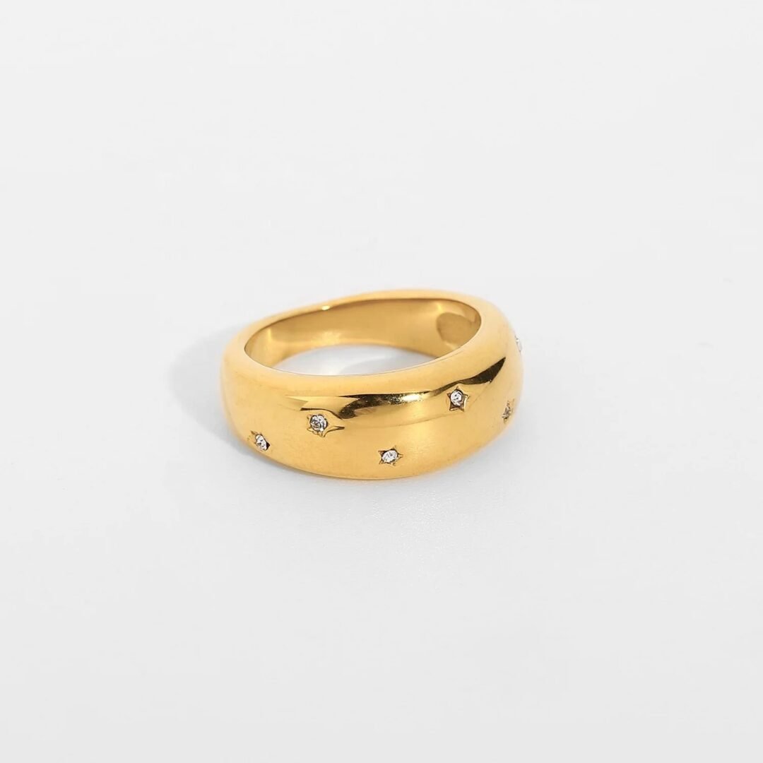 Starry Ring — zircon star band ring in 18k gold-plated stainless steel, front view
