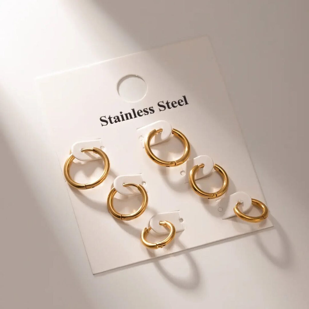 Huggies Set — gold-plated huggie hoops in graduated sizes