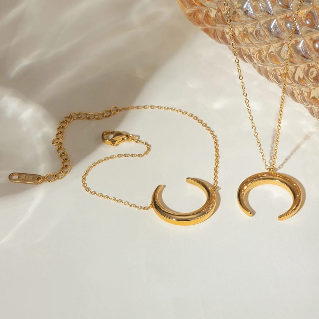 Half Moon Bracelet Anklet — close-up of crescent motif