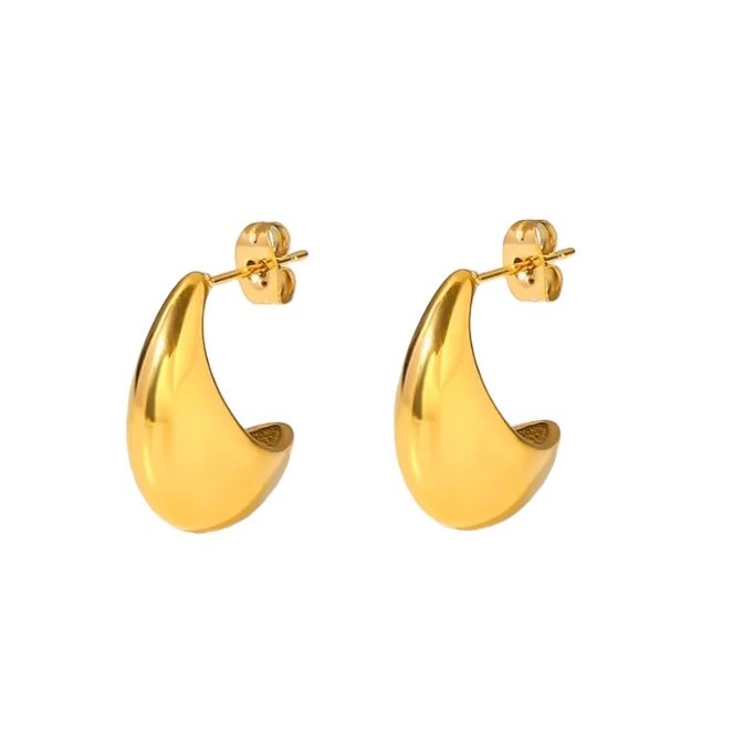 Drop Earrings — 1.2 x 2cm 18k gold-plated drop earrings, front view