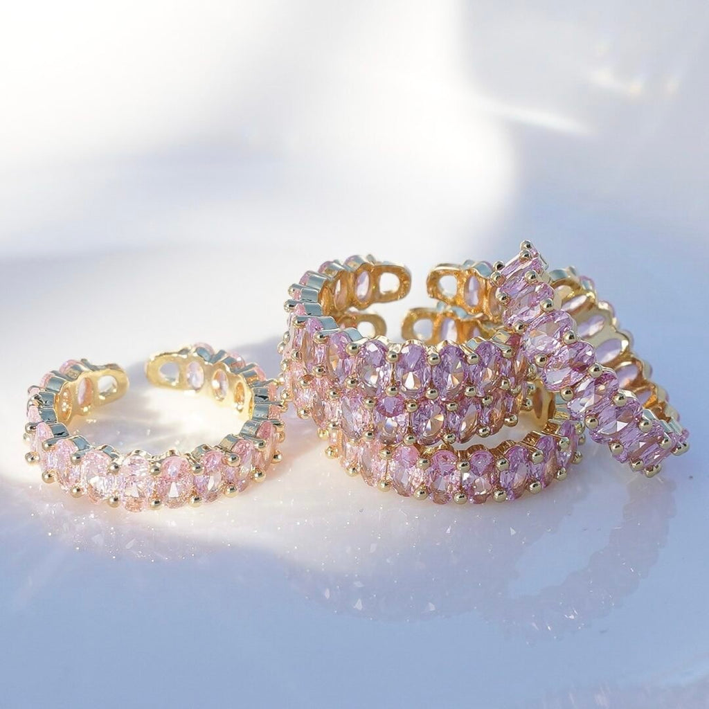 Icy Ring Pink — close-up of pink zircon setting
