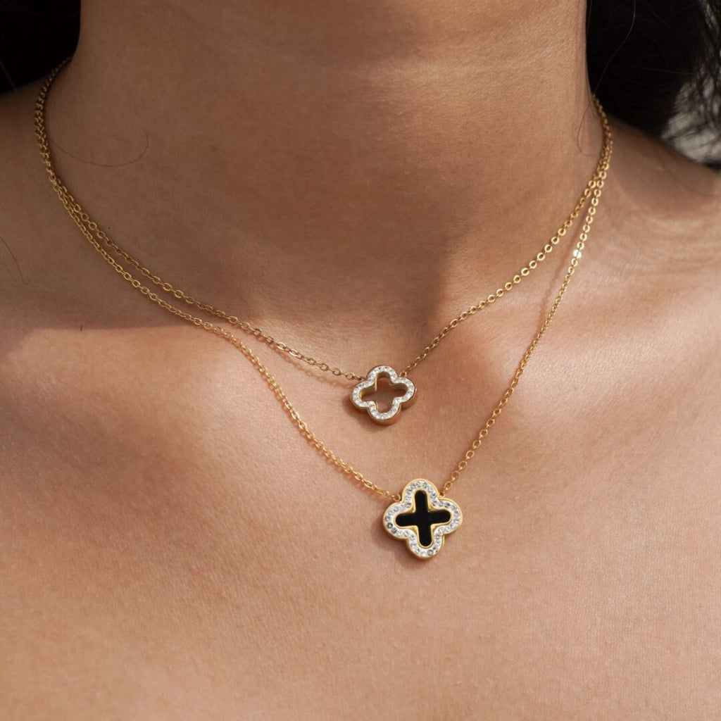 Clover Necklace Hollow — close-up of open clover outline