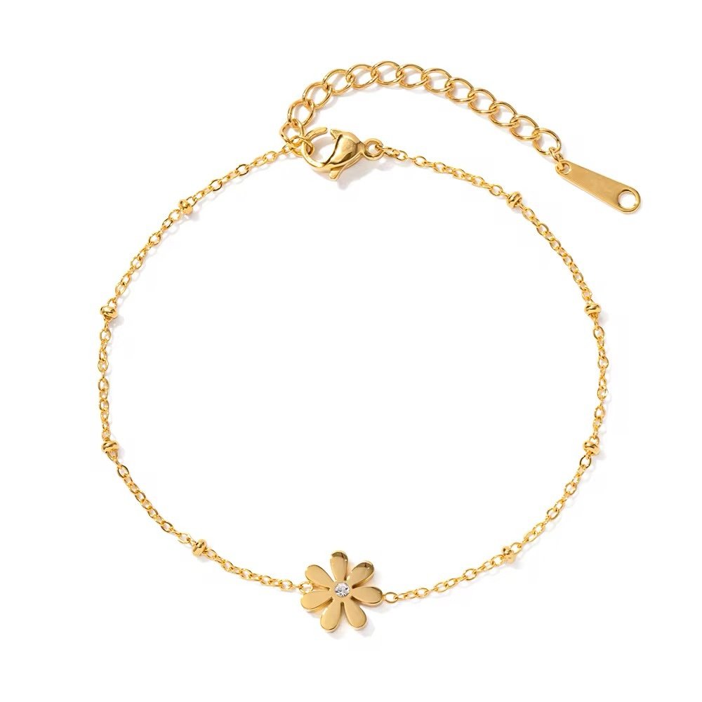 Bloom Bracelet — gold flower chain bracelet in 18k gold-plated stainless steel, front view