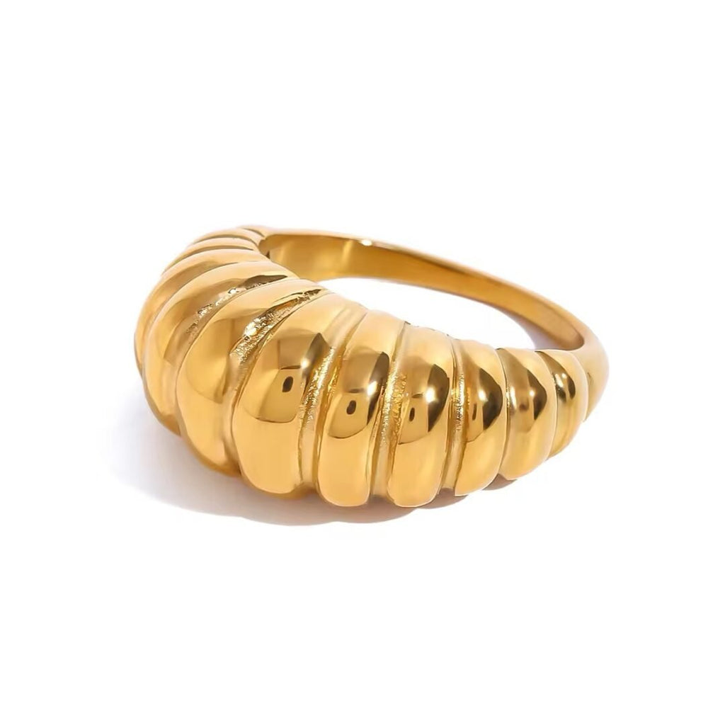 French Twist — twisted rope ring worn on the finger