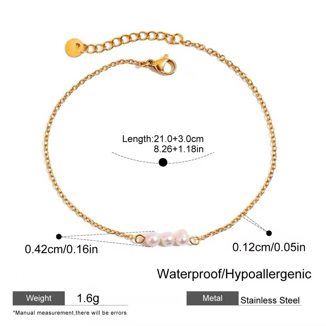 Pearls Anklet — close-up of pearls on the gold chain