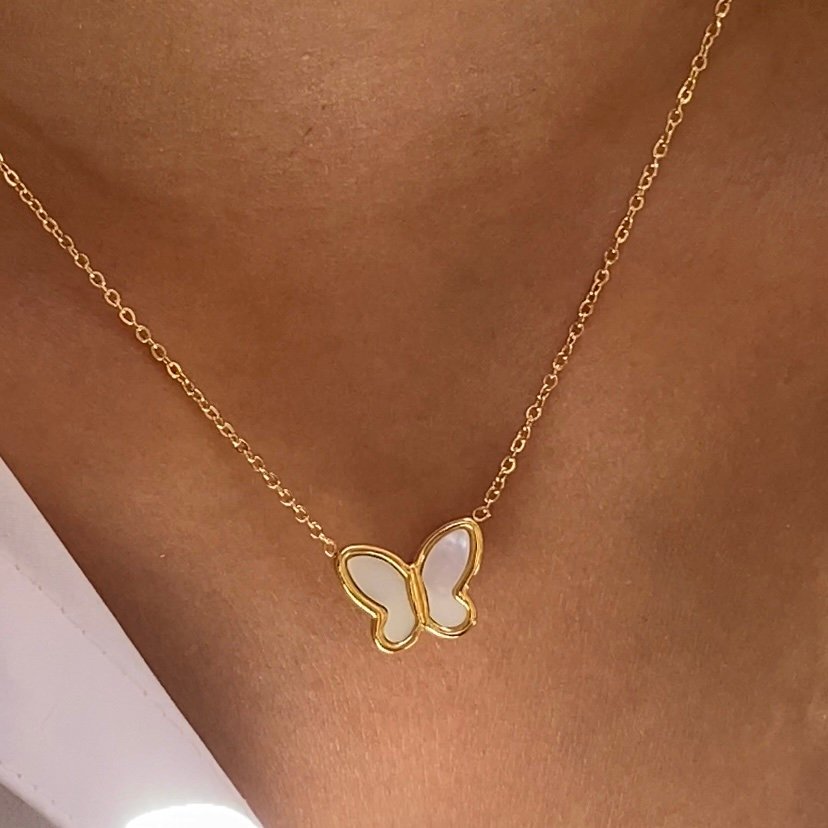 Nabi — shell stone pendant necklace in 18k gold-plated stainless steel, front view