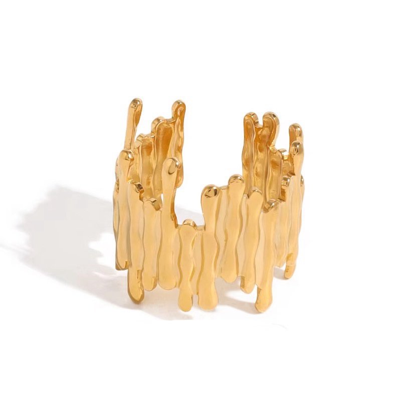 Cove Ring — adjustable curved band in 18k gold-plated stainless steel, front view