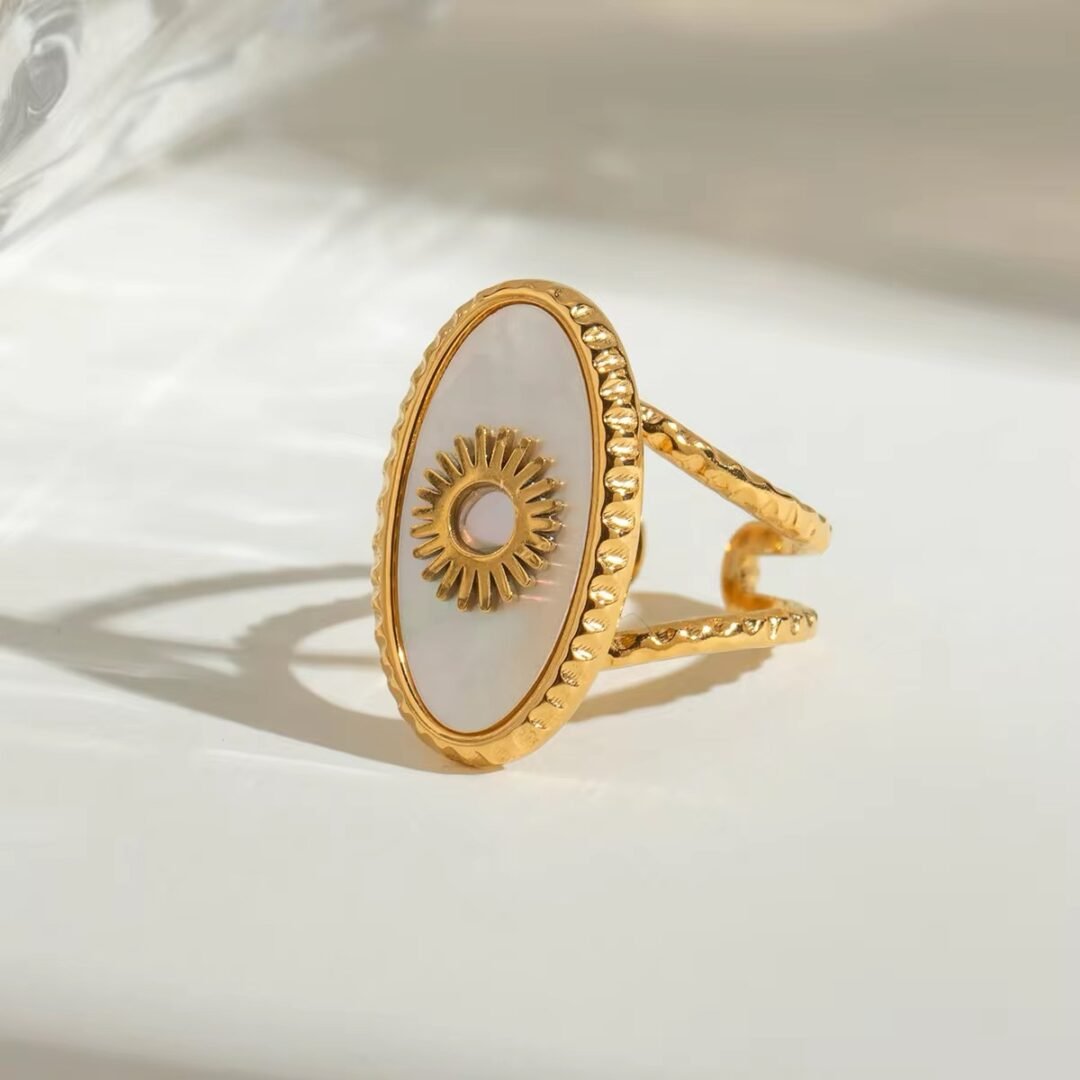Ivory Sun Ring — close-up of ivory centre and gold rays