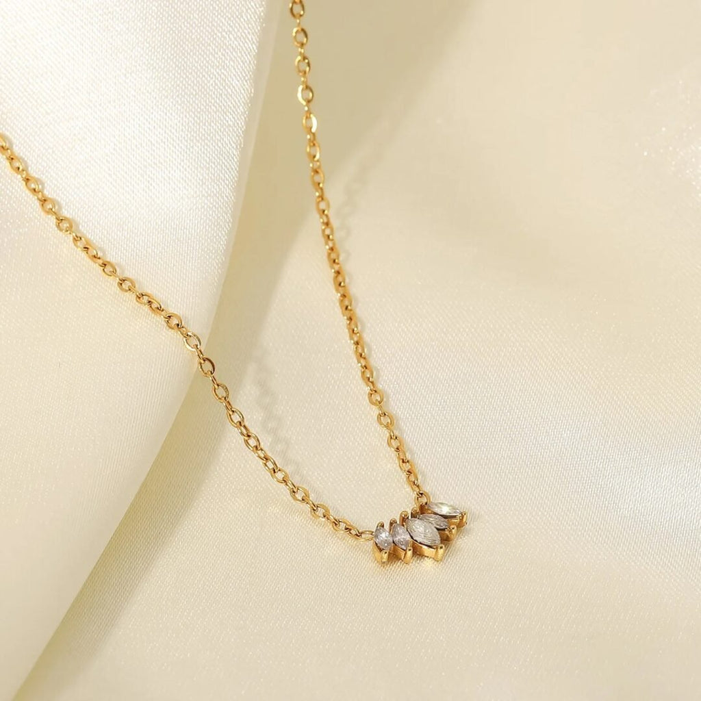 Crown Jewel — close-up of raised crown setting
