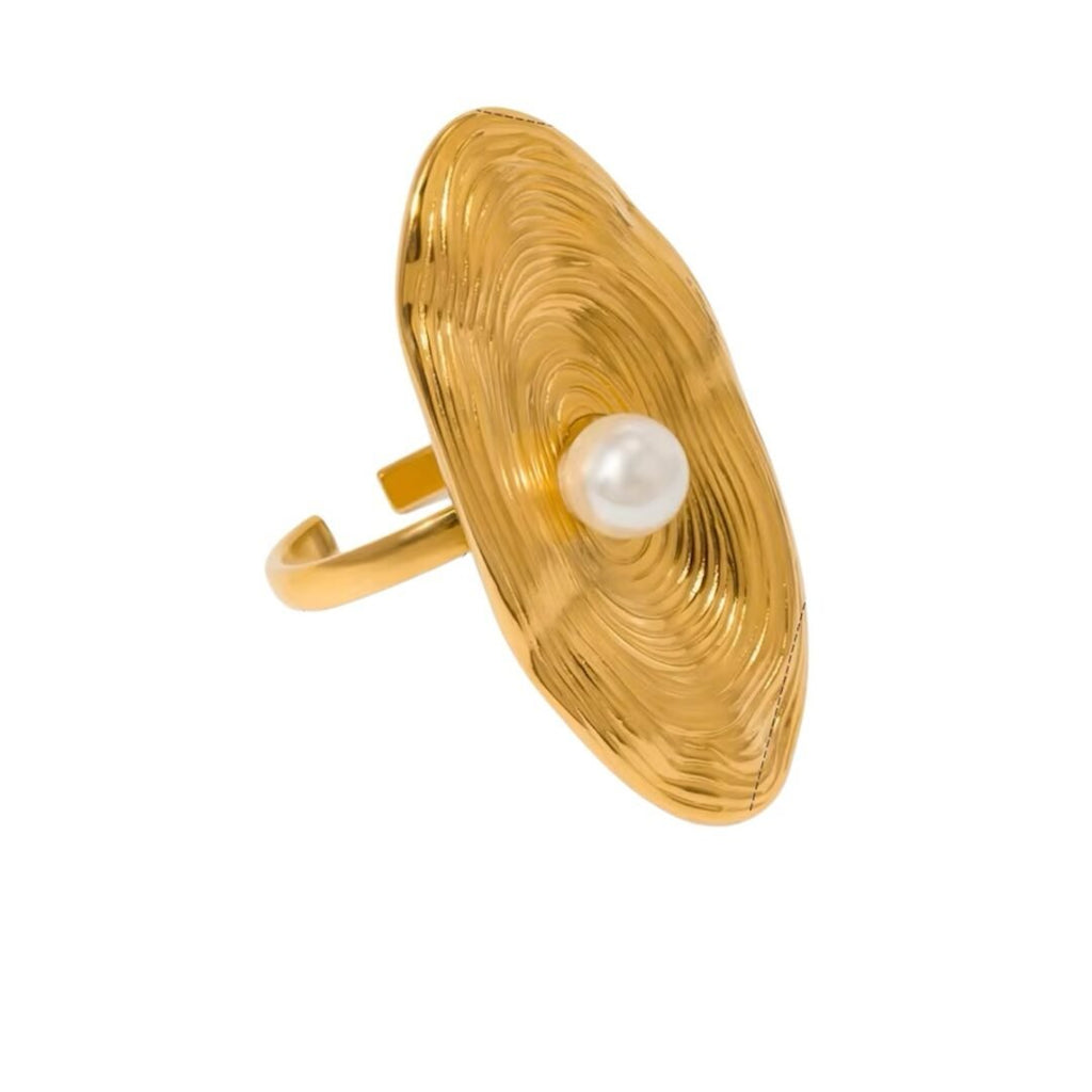 Pearl Island Ring — imitation pearl cluster ring in 18k gold-plated stainless steel, front view