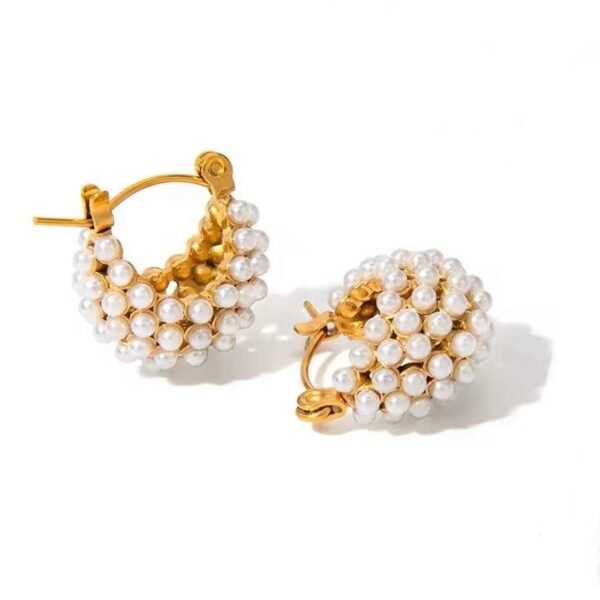 Belle Pearl